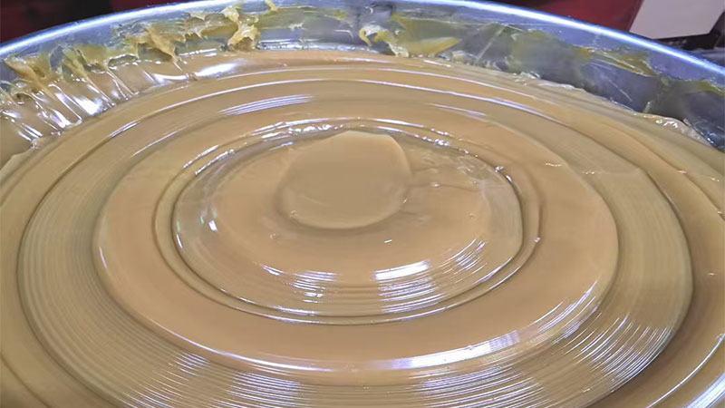 ROVAS低噪音润滑脂：精密设备静音润滑与长效工业降噪解决方案